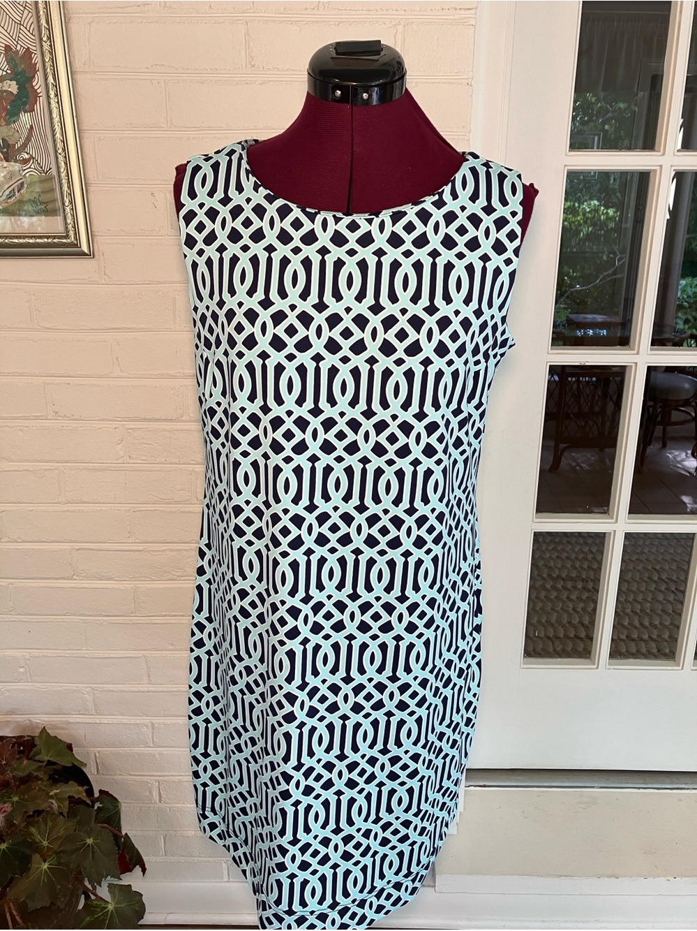 Lulu-B | Sleeveless Shift Dress | Trellis Geometric Print | Navy & Mint | Medium